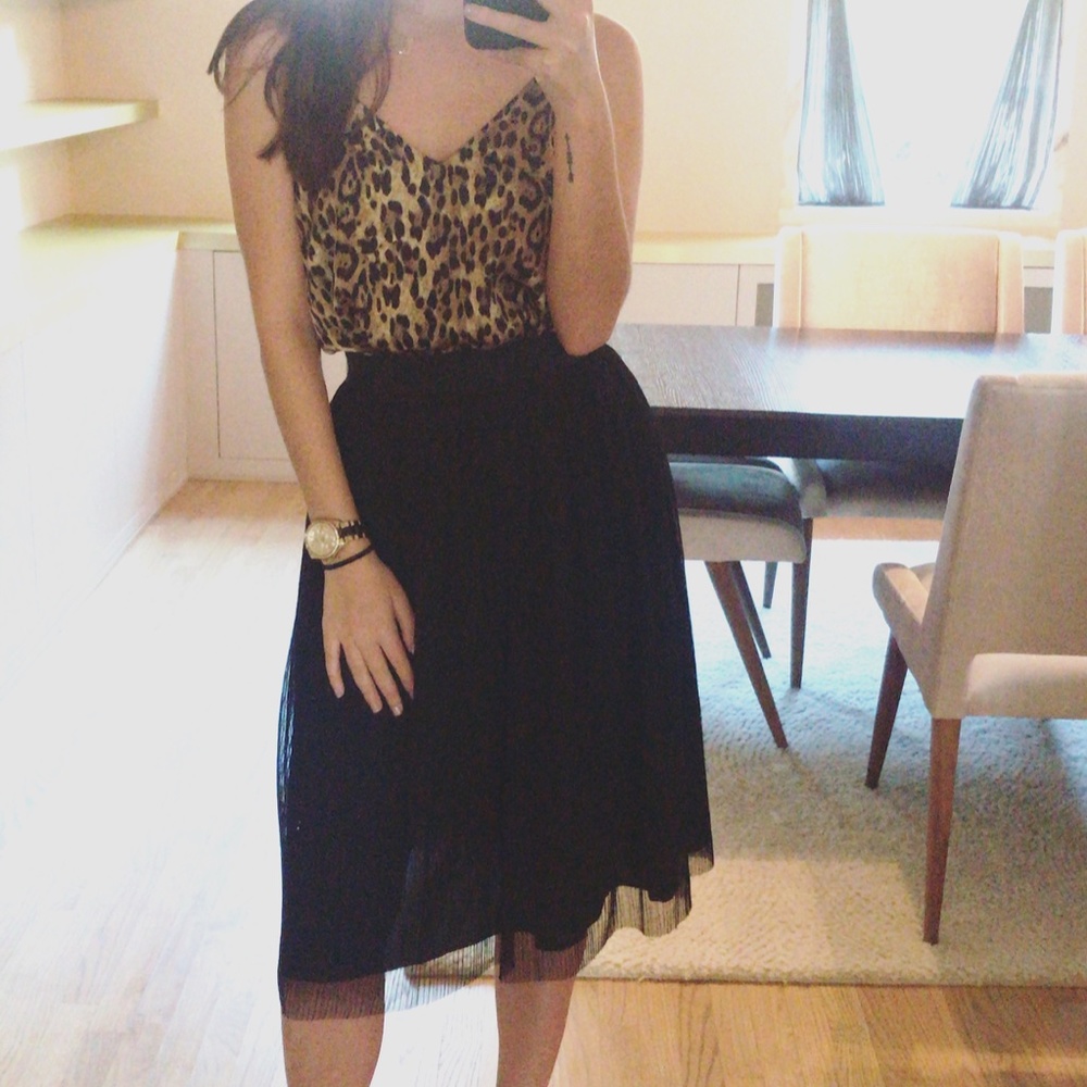 BCBGENERATION BLACK TULLE MIDI SKIRT